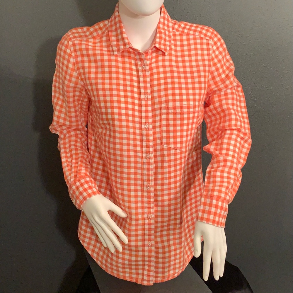 Banana Republic Soft Wash Shirt in Orange and White Gingham Pattern